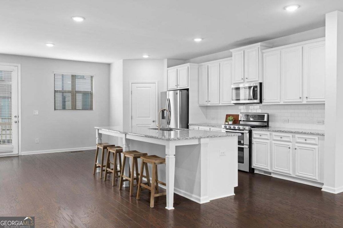 Townhouse in Dunwoody, Georgia, United States 3 - 18676498