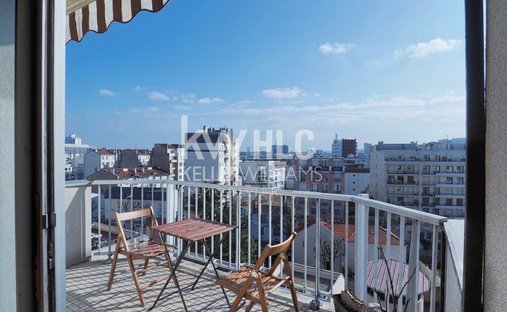 Apartment in Hôtel de Ville, Courbevoie, France 1