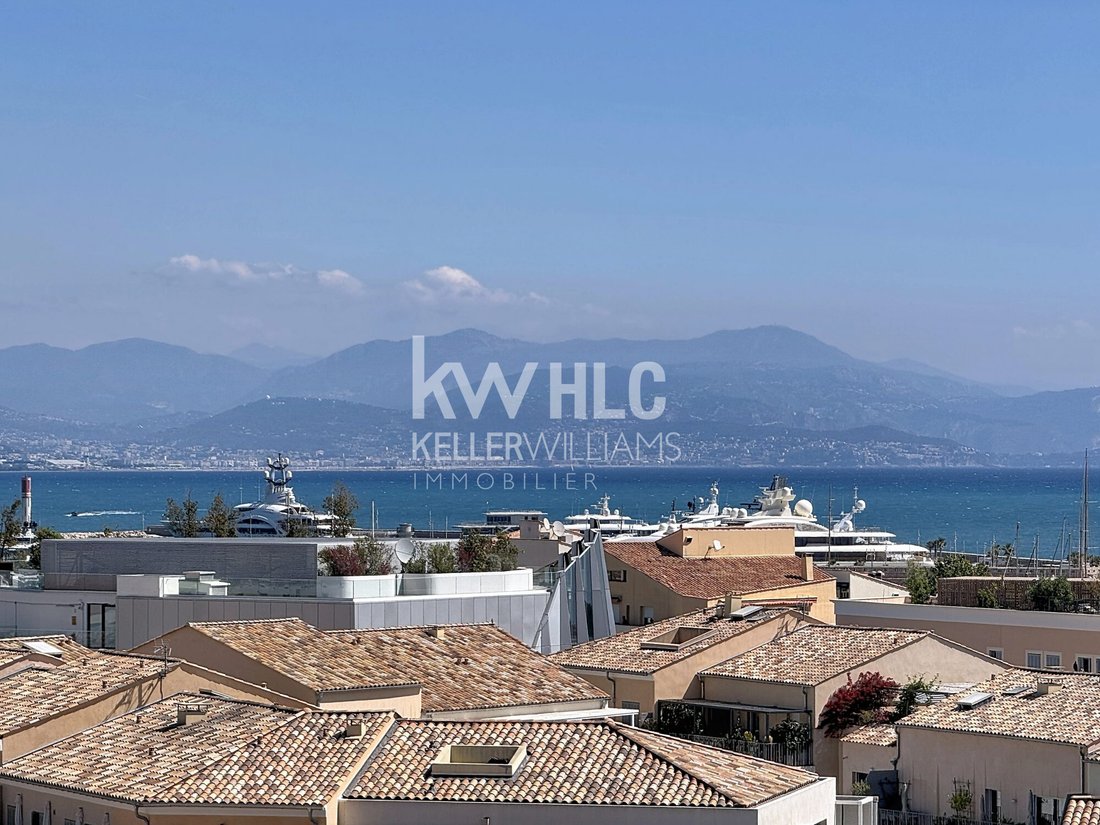 Apartamento en Les Cougoulins-Rastines, Antibes, Francia 1 - 17924832