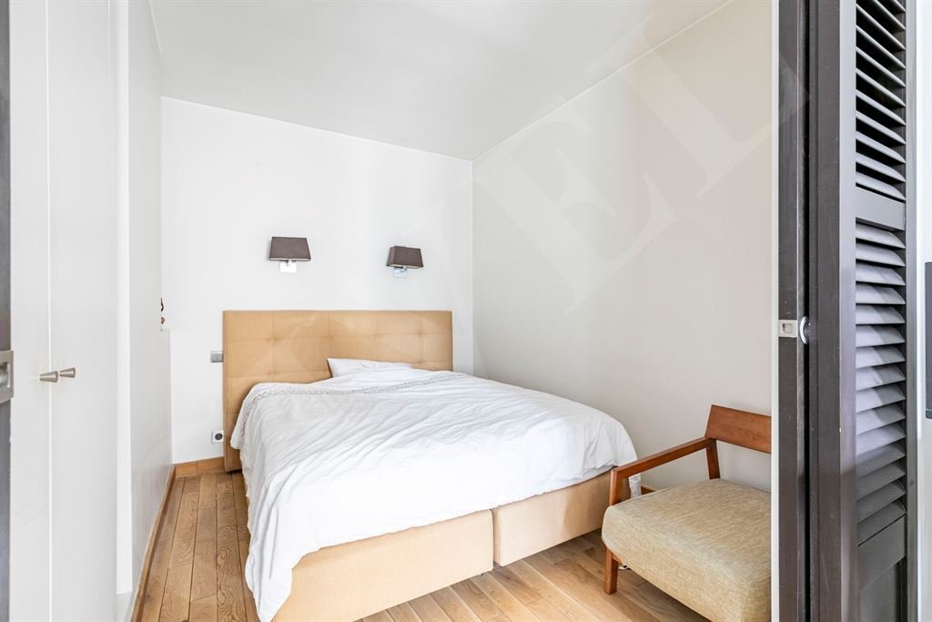 Apartment in Saint Philippe du Roule, Paris 8e Arrondissement, Paris 5 - 18674814