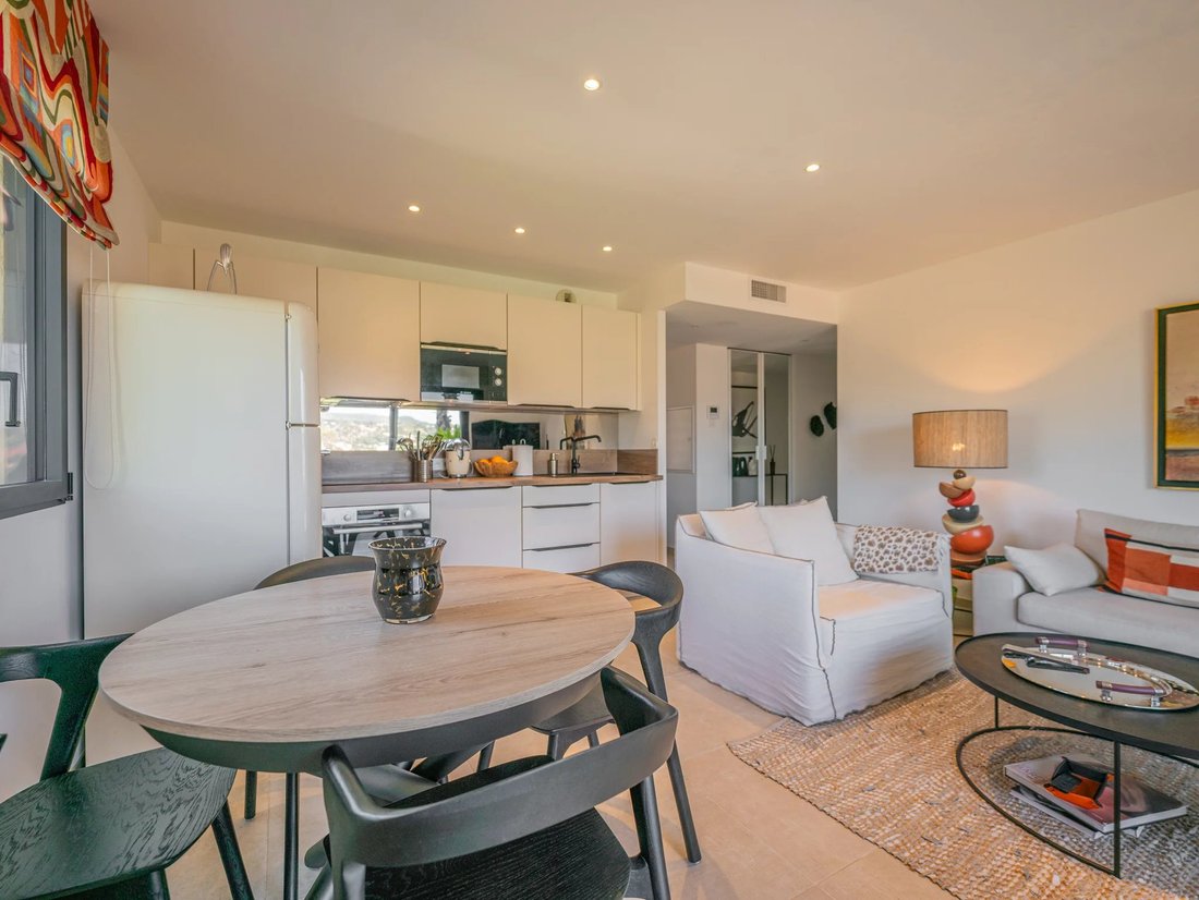 Apartment in Ville-Les Saquedes-Le Bouillonnet, Sainte-Maxime, France 4 - 18675062