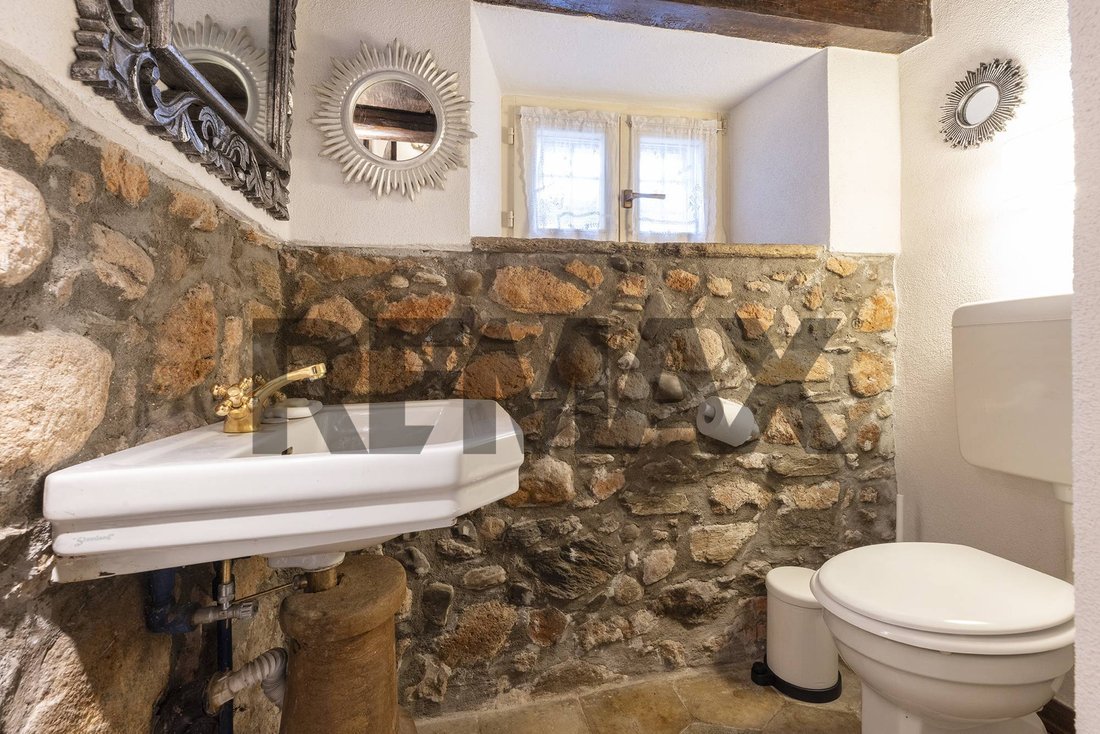 Apartment in Cuasso al Monte, Lombardy, Italy 4 - 18678308