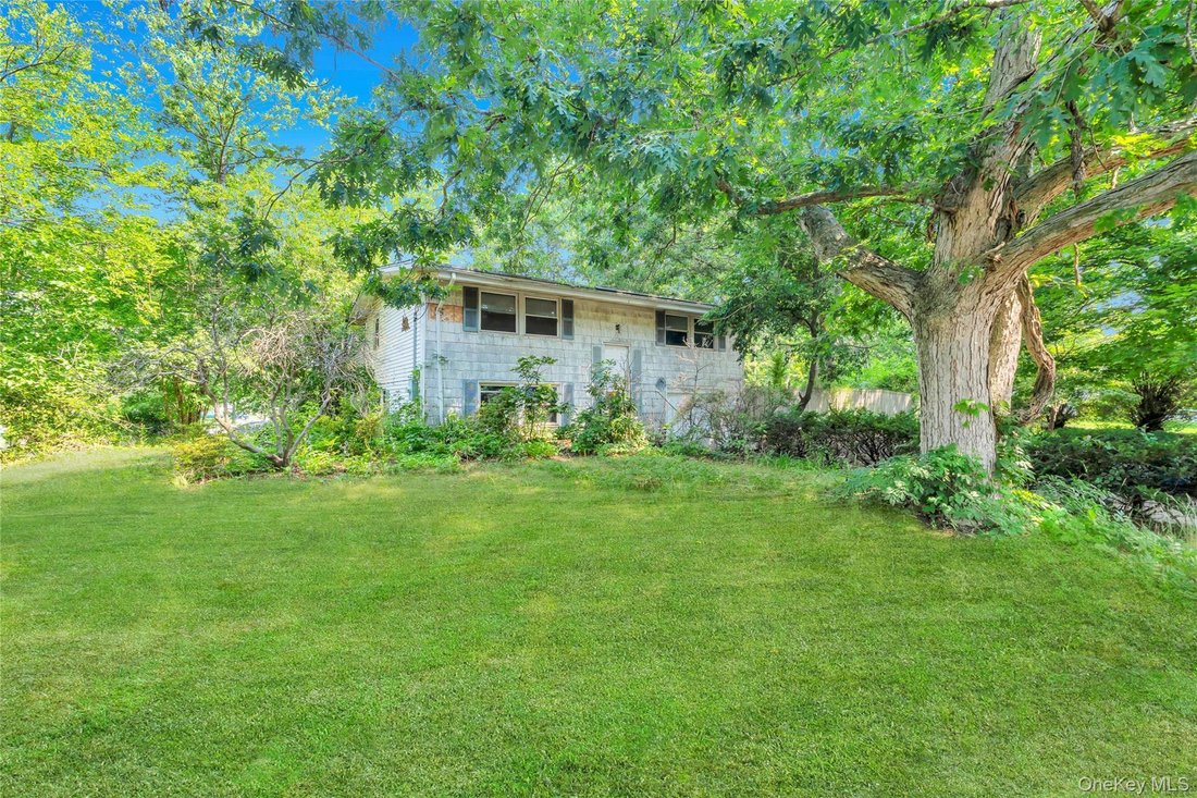 House in Setauket- East Setauket, New York, United States 2 - 18677752