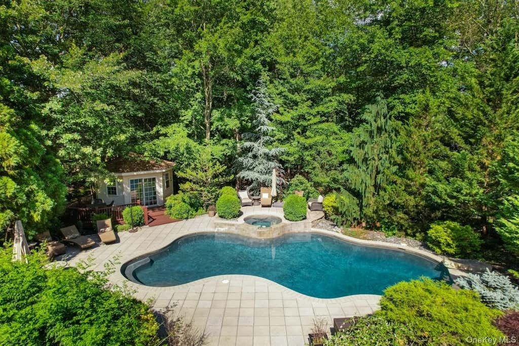 House in Spring Valley, New York, United States 1 - 18068466