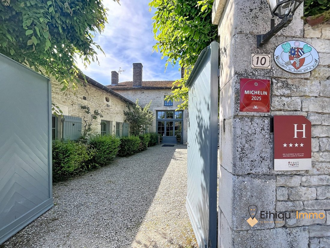 Estate in Colombey-les-Deux-Eglises, Grand Est, France 2 - 18678409