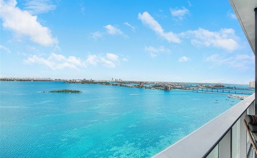 Condo in Miami, Florida, United States 1