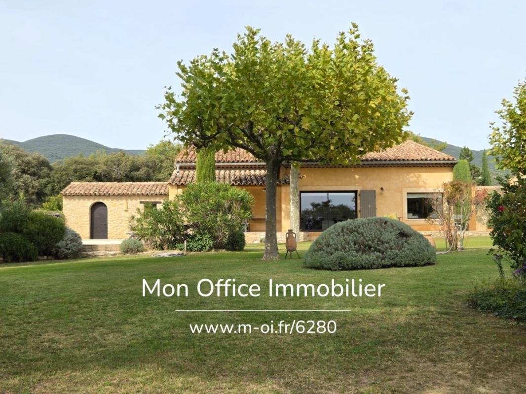 House in Cucuron, Provence-Alpes-Côte d'Azur, France 1 - 18675714