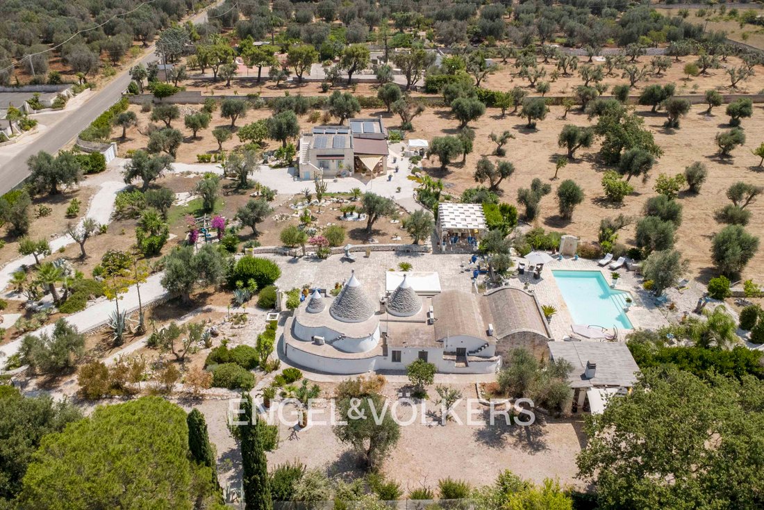 Villa in Ludovico Street - Corso Umberto I - Vittorio Emanuele Street, Ostuni, Apulia 1 - 18531808