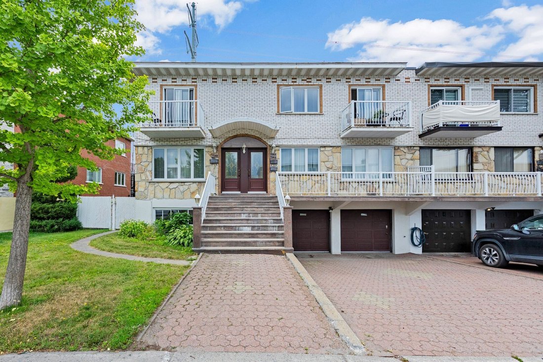 House in Montreal, Quebec, Canada 1 - 18678330