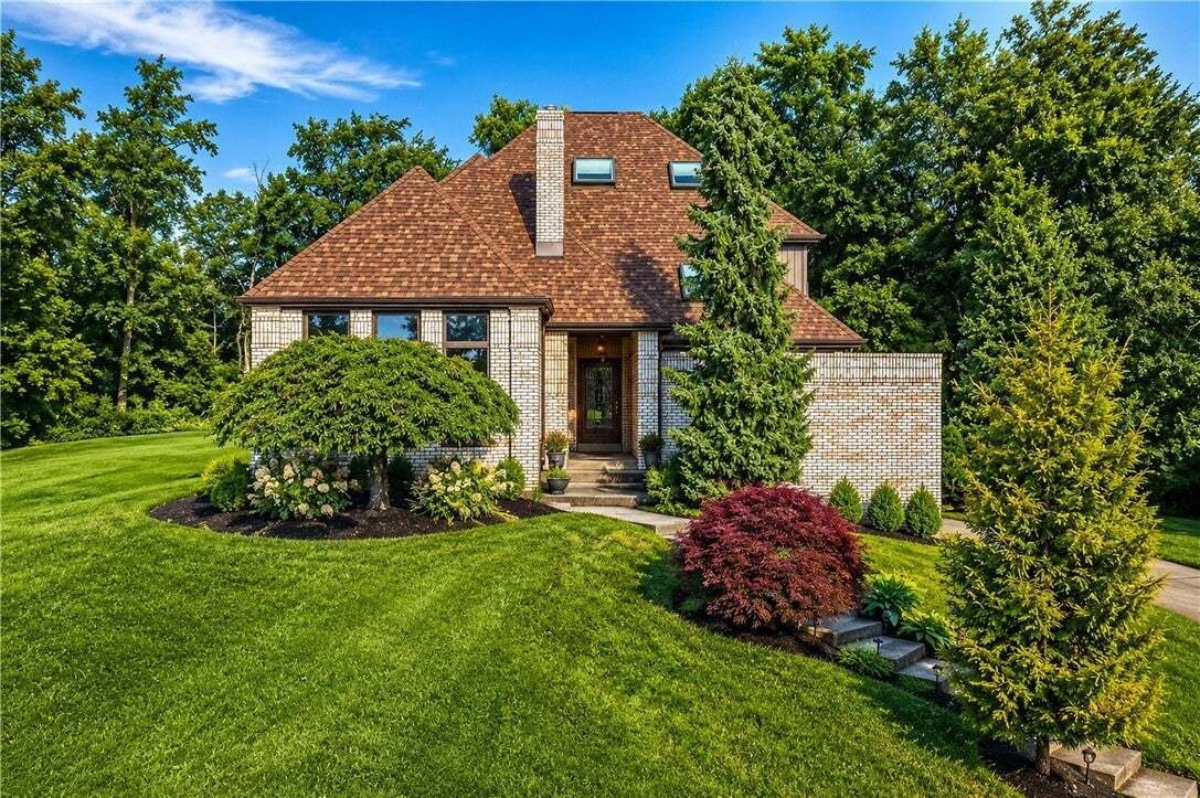House in Jefferson Hills, Pennsylvania, United States 1 - 18676022