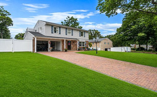Casa a Coram, New York, Stati Uniti 1