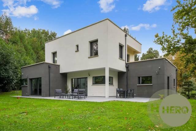 Casa en Montfort-l'Amaury, Isla de Francia, Francia 2 - 16328988