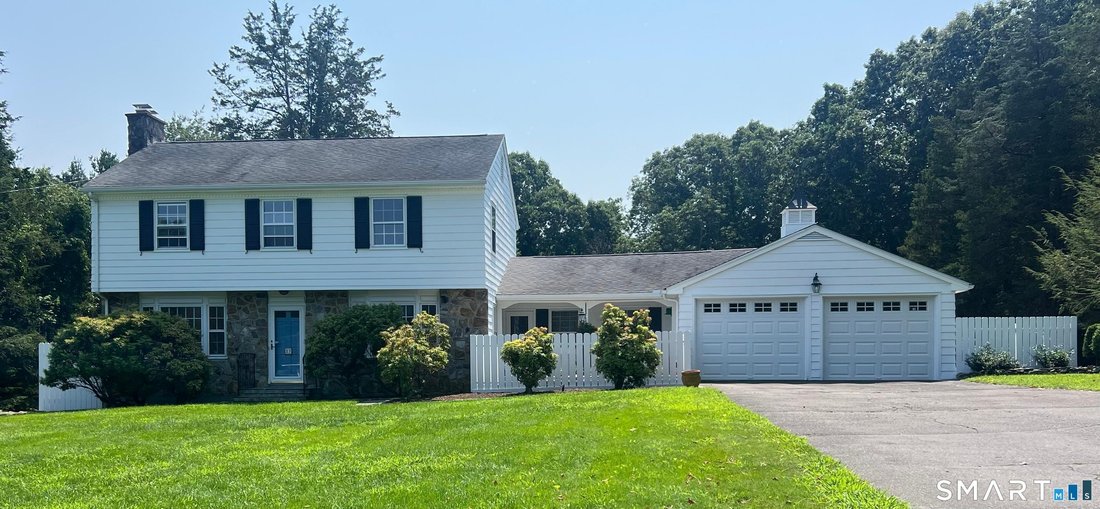 House in Trumbull, Connecticut, United States 1 - 18676686