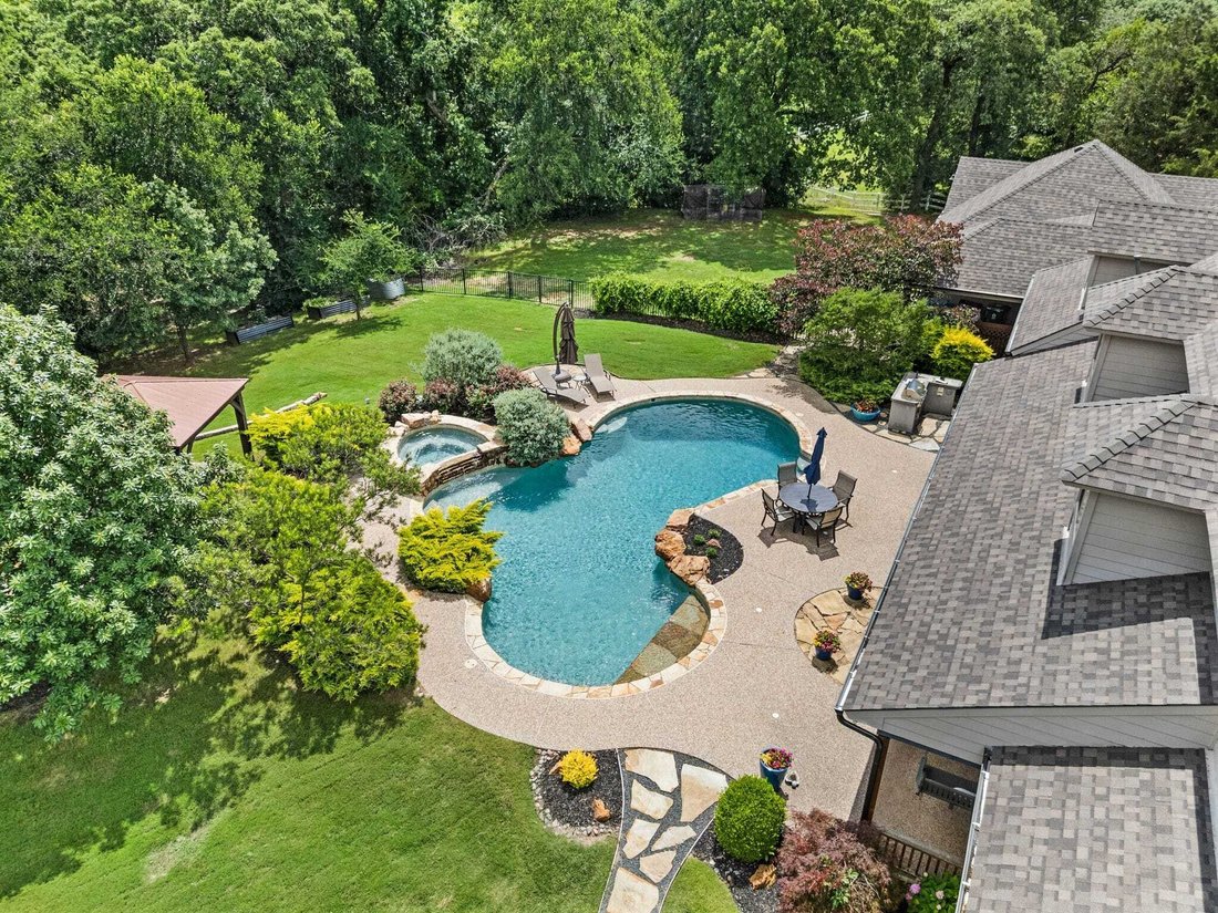 Casa a Lewisville, Texas, Stati Uniti 1 - 18639684