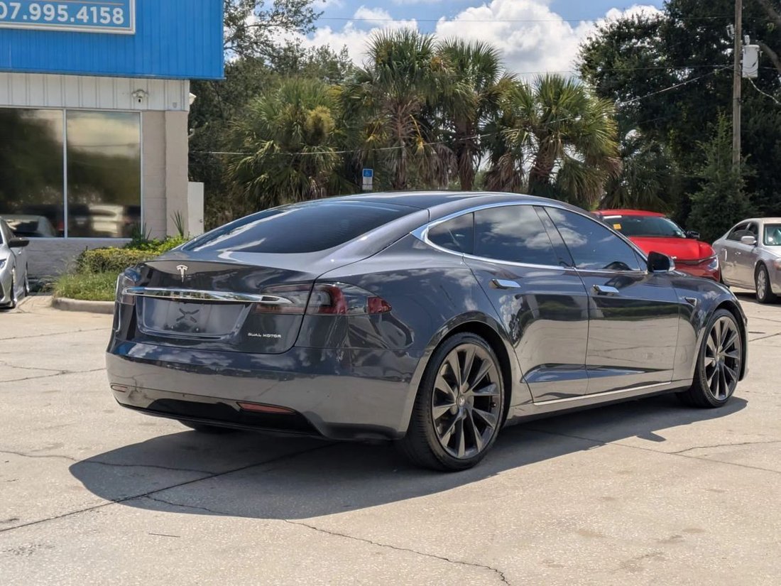 Sedan in Apopka, FL, United States 3 - 18678186