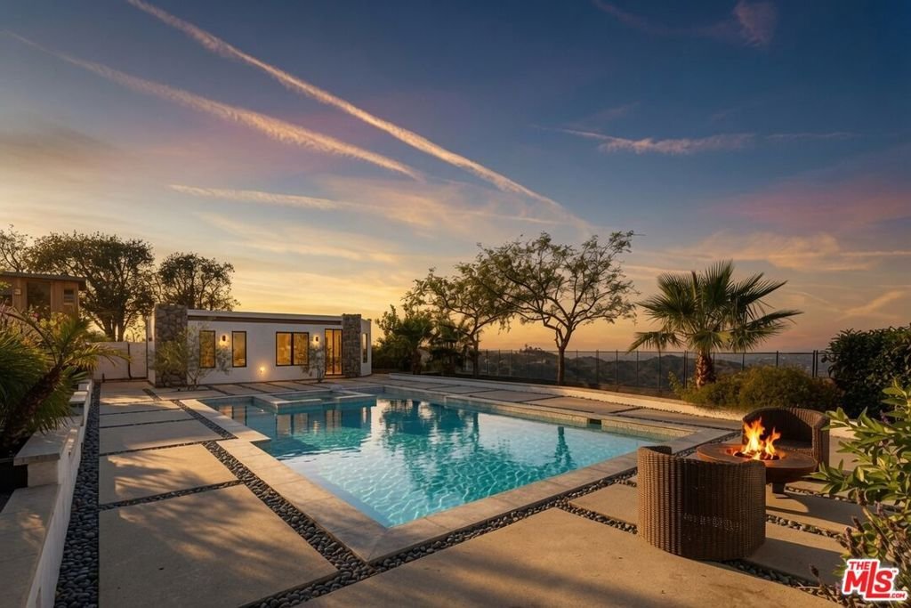 House in Los Angeles, California, United States 3 - 18678621