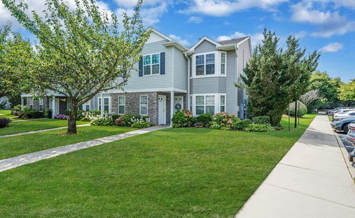 House in Central Islip, New York, United States 1