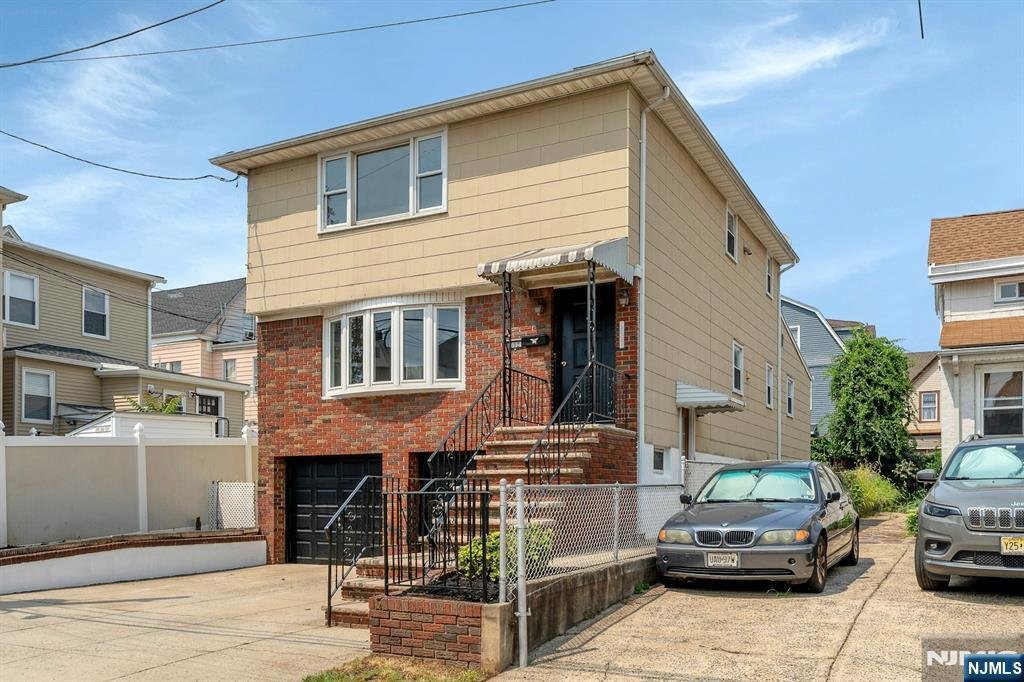 House in Harrison, New Jersey, United States 2 - 18675332