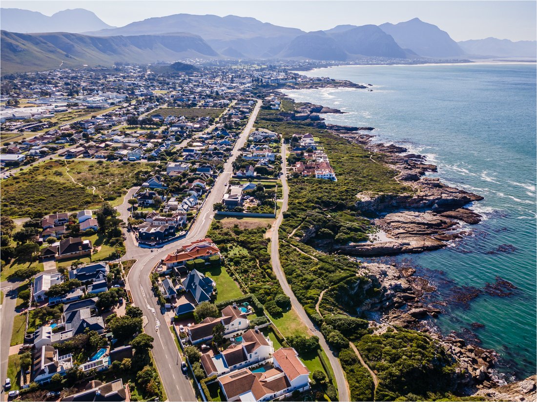Country House in Overstrand Local Municipality, Western Cape, South Africa 5 - 18675281