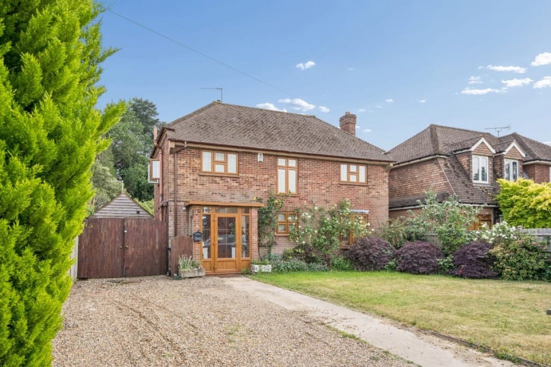 House in Langley Corner, Iver, England 1 - 17494062