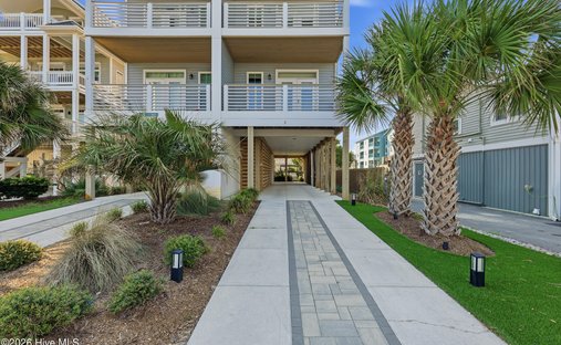 Townhouse in Carolina Beach, North Carolina, United States 1