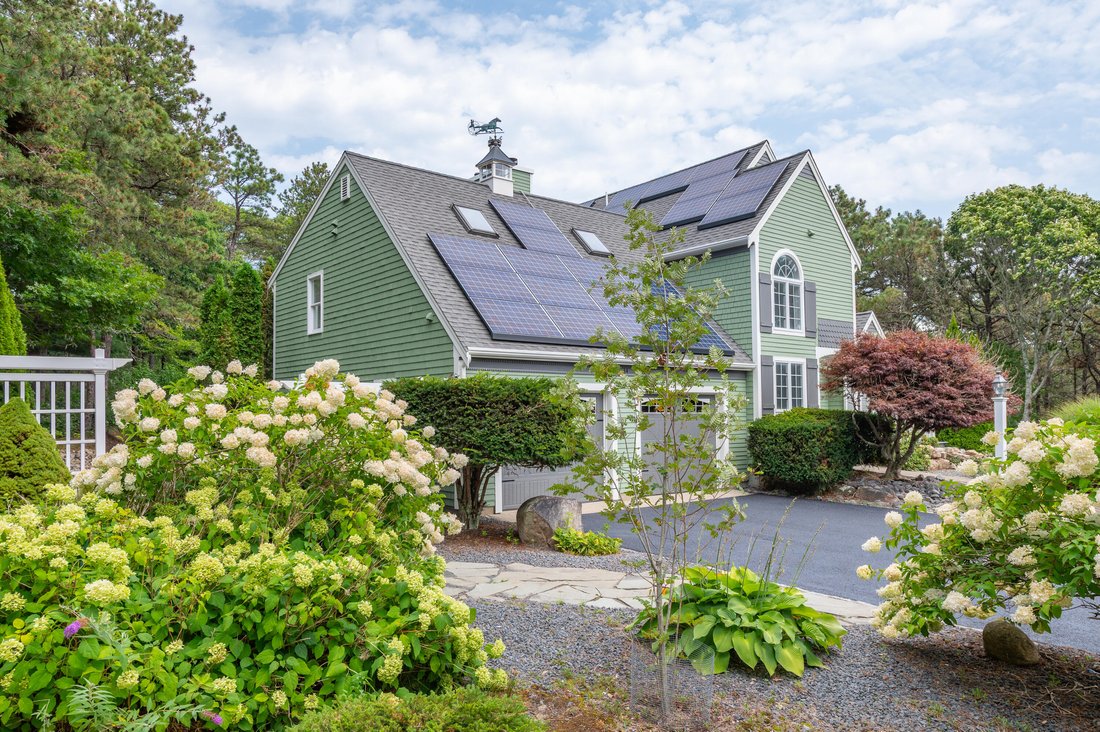 House in Mashpee, Massachusetts, United States 4 - 18675340