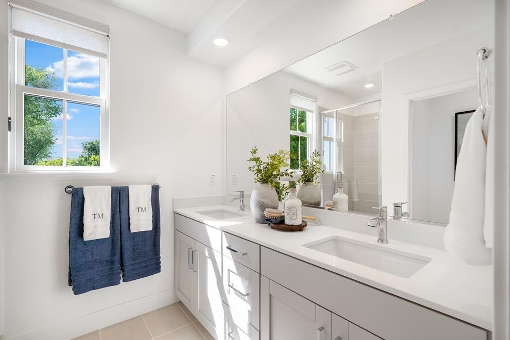 Condo in Mountain View, California, United States 5 - 18676906