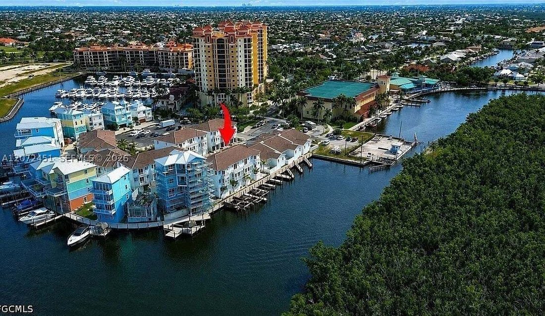 Townhouse in Cape Coral, Florida, United States 1 - 18676872