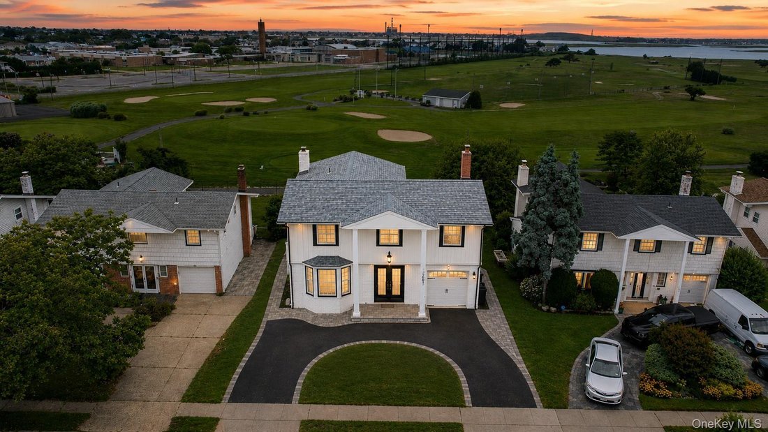 House in Long Beach, New York, United States 2 - 18676575