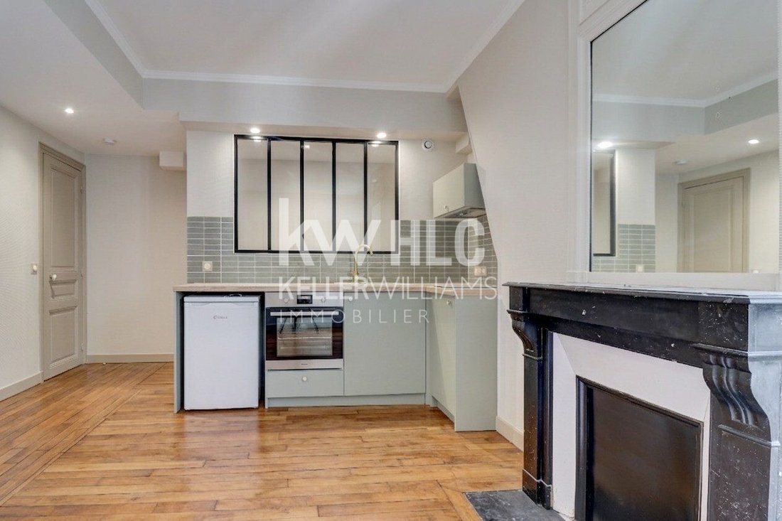 Appartement à Perouses, Paris, Île-de-France 3 - 17913798