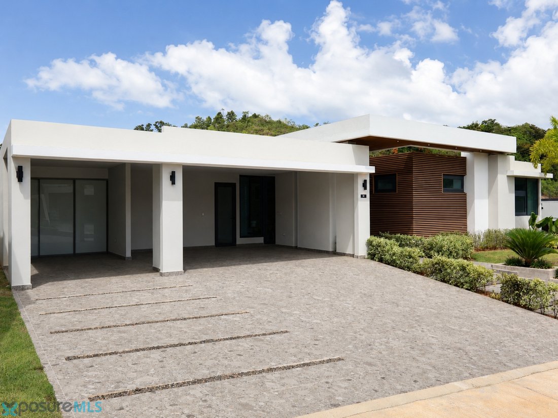 House in Guaynabo, Guaynabo, Puerto Rico 2 - 18674877