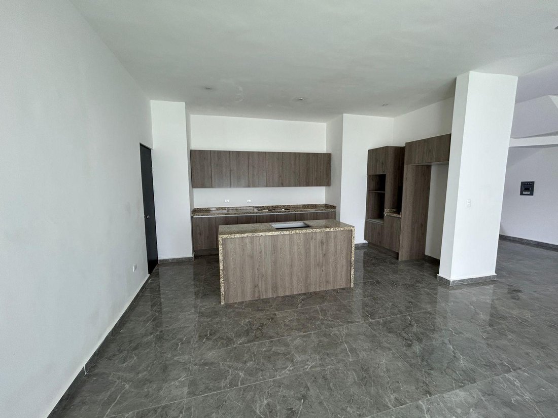House in Monterrey, Nuevo Leon, Mexico 3 - 18674474