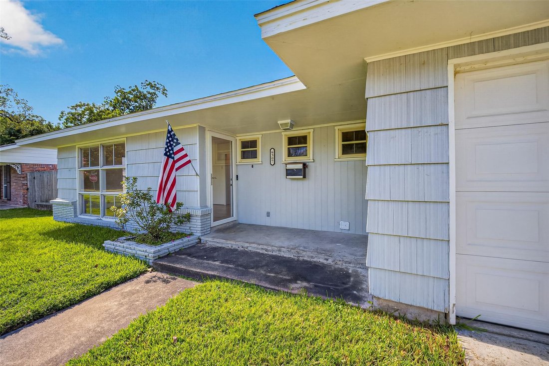 House in Houston, Texas, United States 3 - 18677372