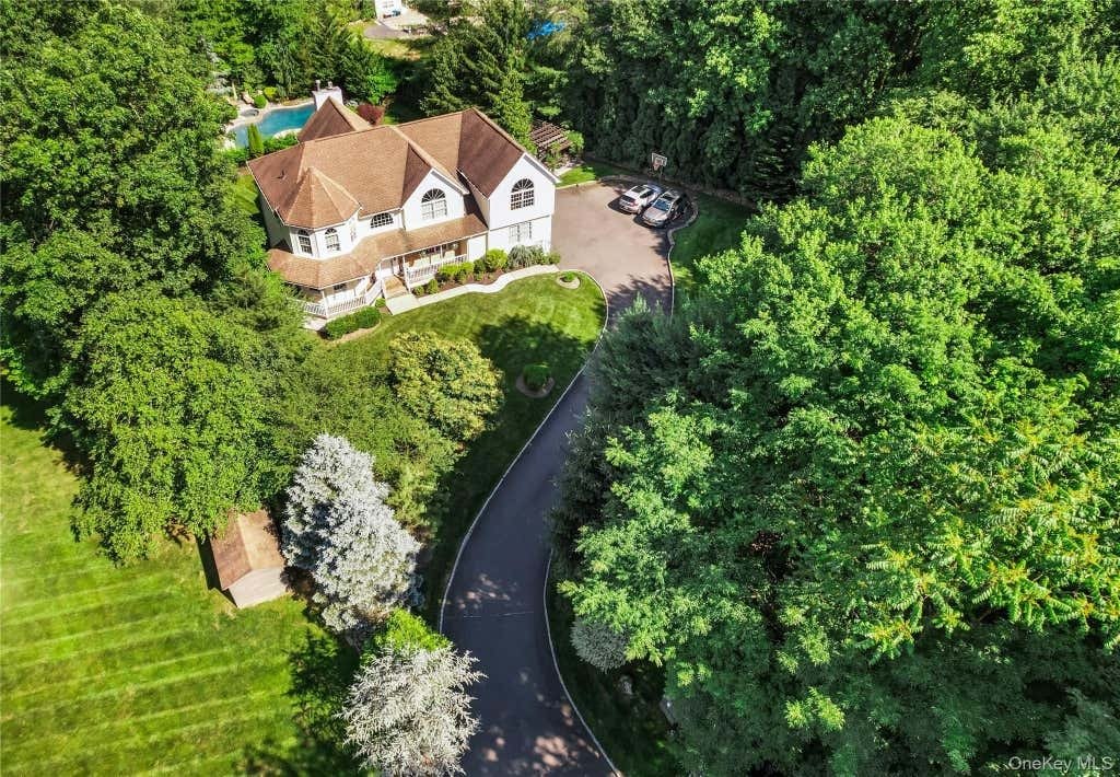 House in Spring Valley, New York, United States 2 - 18068466