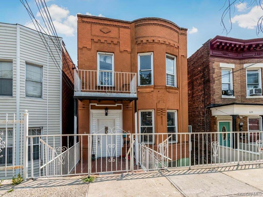 House in New York, New York, United States 2 - 18676597