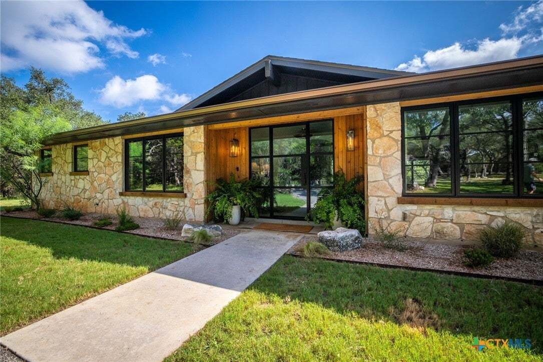 House in New Braunfels, Texas, United States 2 - 18676726