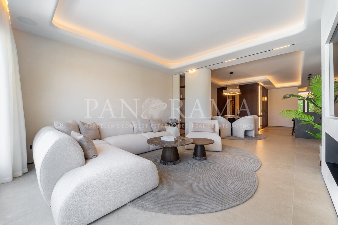 Apartment in Rio Real, Marbella, Andalusia 2 - 18674721
