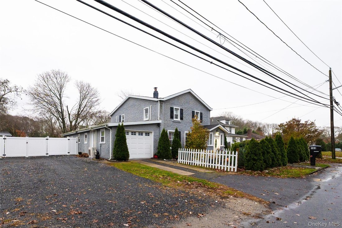 House in East Patchogue, New York, United States 3 - 18677678
