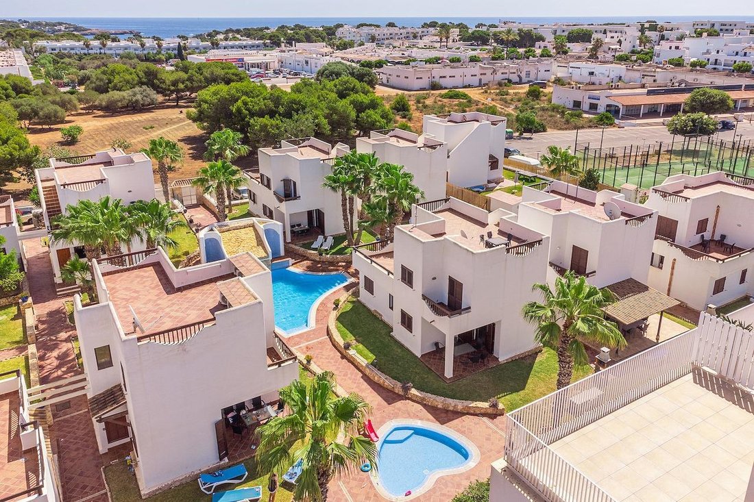 Chalet in Cala d'Or, Santanyi, Balearic Islands 4 - 18674734