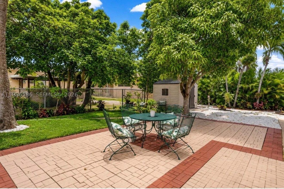 Maison à Hialeah, Floride, États-Unis 3 - 17453687