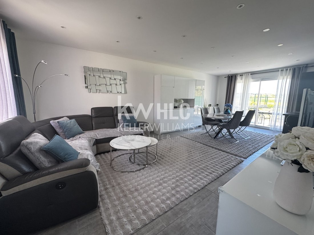House in Jouy-le-Moutier, Ile-de-France, France 5 - 17913160