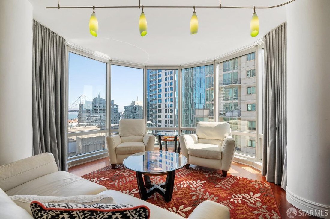 Condo in San Francisco, California, United States 2 - 18678529