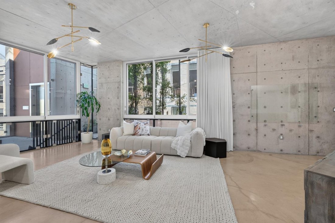 Condo in Palo Alto, California, United States 4 - 18518581