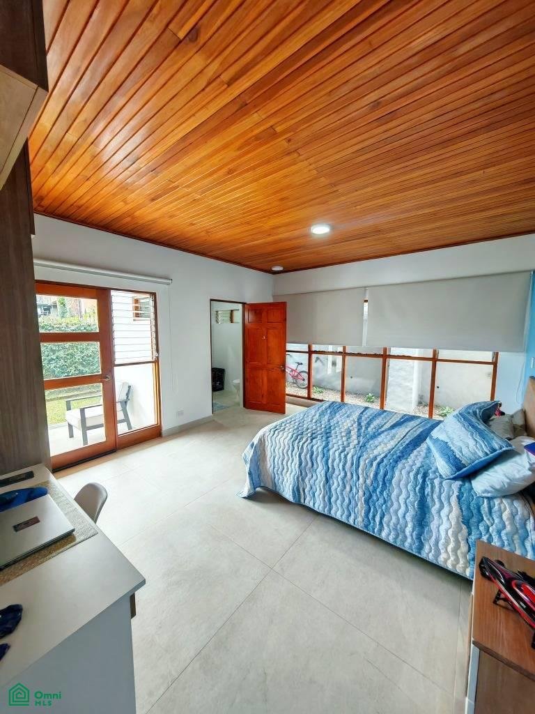 House in Escazu, San José Province, Costa Rica 1 - 17232148