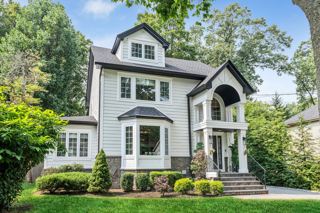 House in Tenafly, New Jersey, United States 2 - 18674579