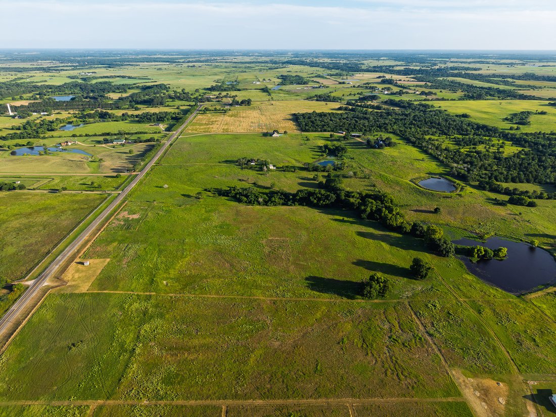 Bellville, Texas, United States 3 - 18674574