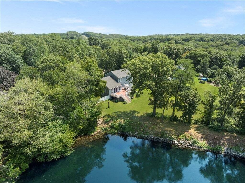 House in Johnston, Rhode Island, United States 3 - 18678729