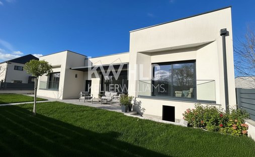 Casa a Mermoz Clos du Hameau-Vieux Bourg, Saint-Jean-de-Braye, Francia 1