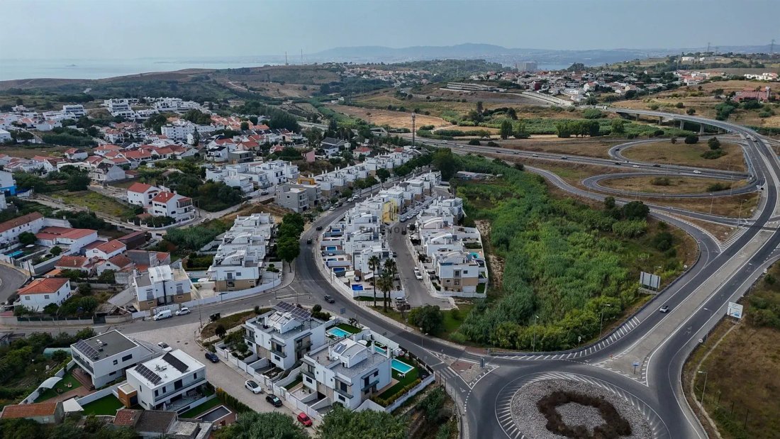 Townhouse in Costa da Caparica, Setubal, Portugal 1 - 18678518