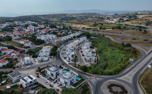 Townhouse in Costa da Caparica, Setubal, Portugal 1